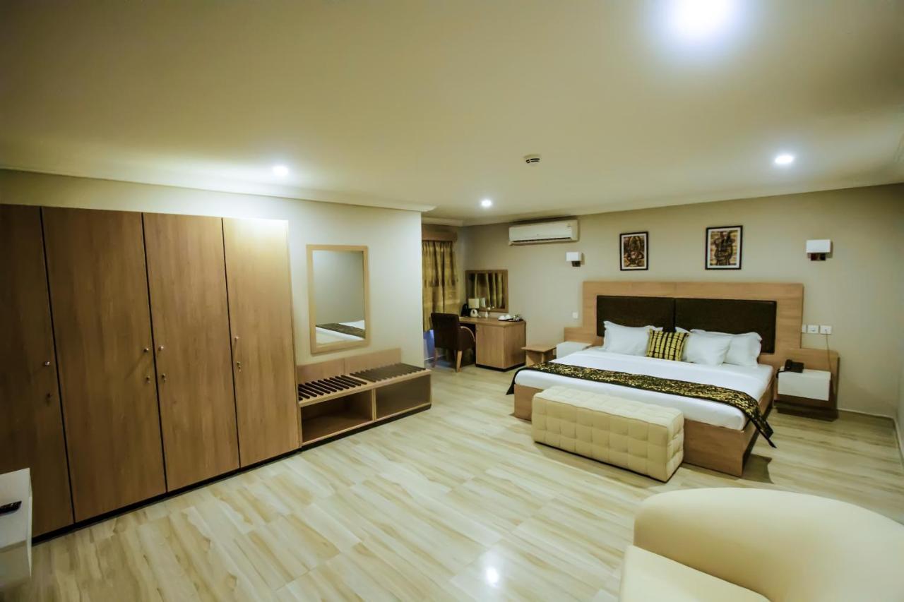 Visa Karena Hotels Port Harcourt Eksteriør billede